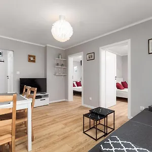 Gornoslaska 9/11 By Homeprime Apartament